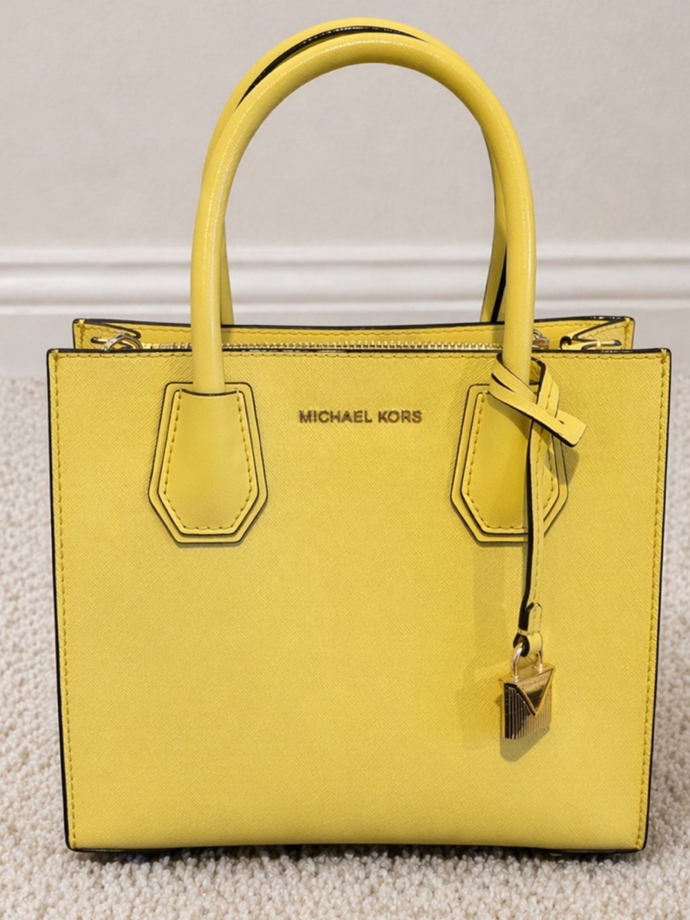 Michael Kors Mercer Buttercup Like New